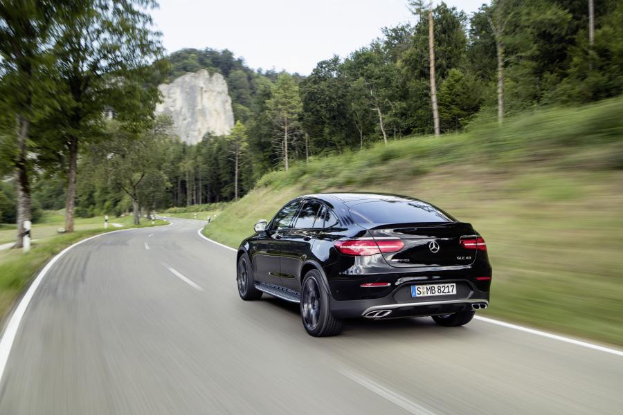  Mercedes-AMG GLC43 4Matic Coupe 2016 года  (WW) (фото 32 из 46)